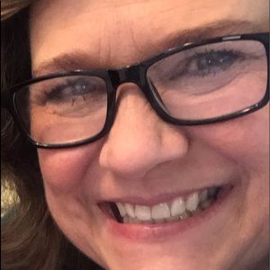 Meet your Posher, Beth